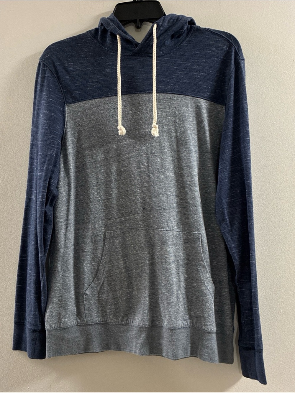 urban pipeline Men's 90’s Two-Tone Crewneck Hoodie - Navy & Gray